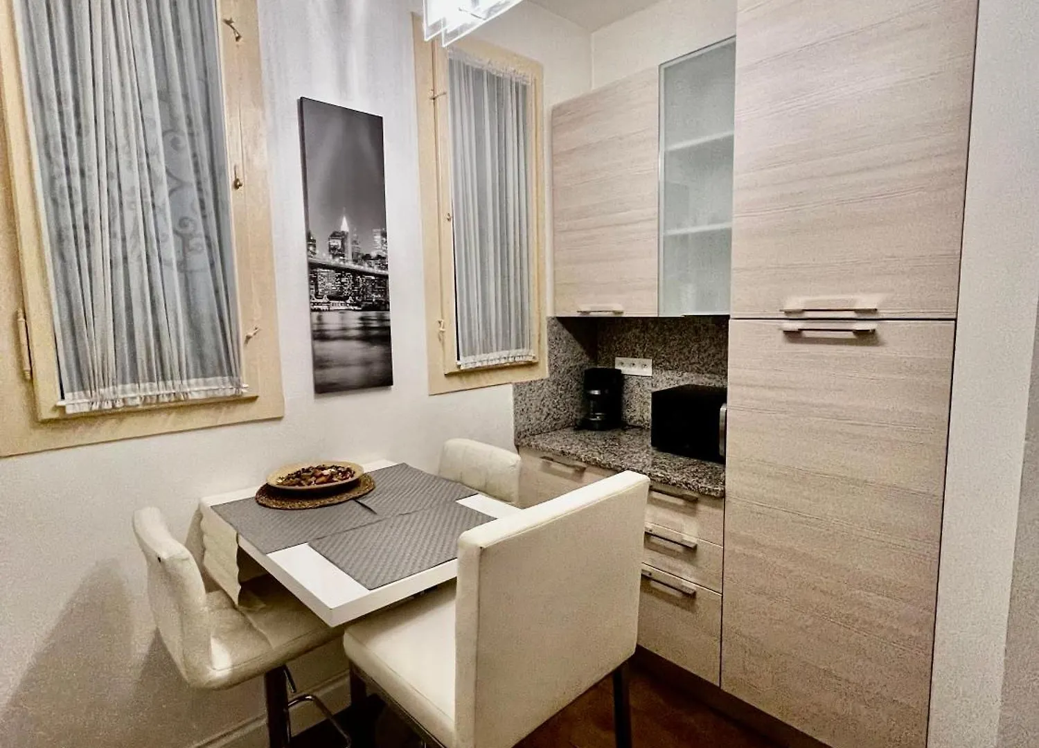 Four Reasons Apartment Praga 0*,  Repubblica Ceca