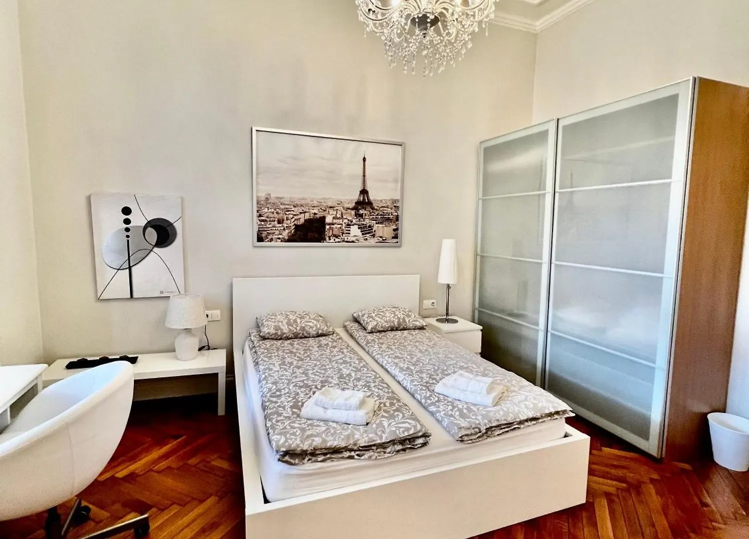 Four Reasons Apartment Praga