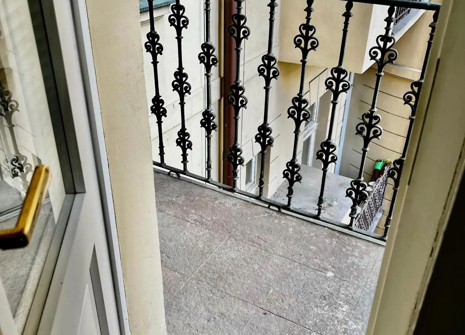 Four Reasons Apartment Praga